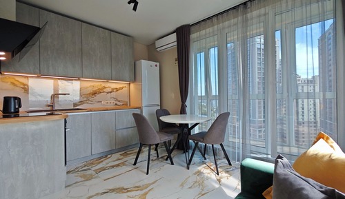 Suite estudio Confort, vistas al parque