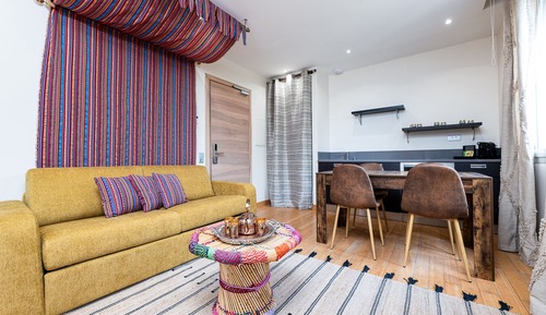 Apartamento familiar, baño privado (Bord De Plage)