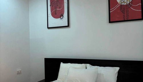 Habitación junior, balcón, vistas a la ciudad