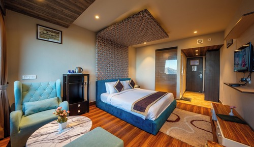 Habitación Signature, 1 cama doble, vistas a la piscina