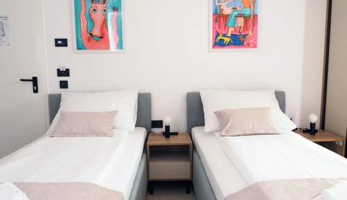Habitación superior con 2 camas individuales