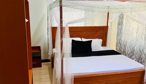 Habitación básica, balcón