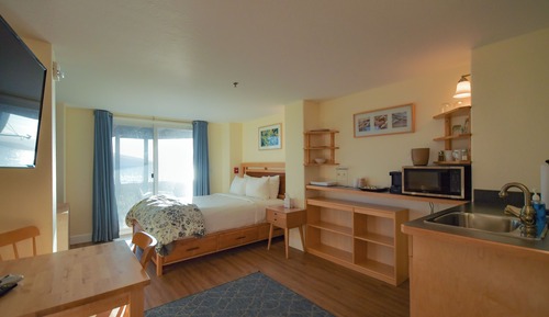 Suite estudio de lujo, patio, vistas al mar (611)