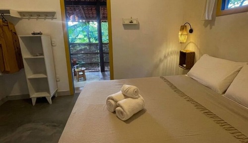 Suite superior, 1 cama doble, balcón, vistas al jardín