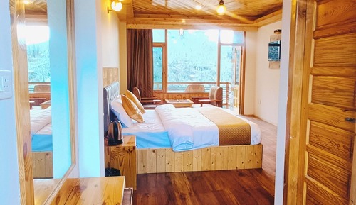Habitación de lujo doble, balcón, vistas a la montaña