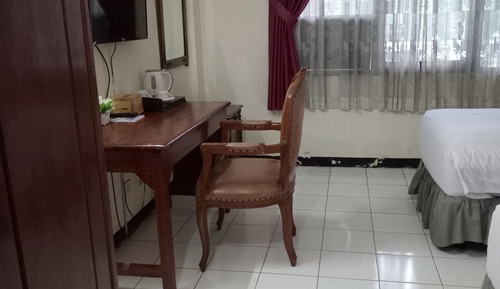 Habitación superior con 1 cama doble o 2 individuales