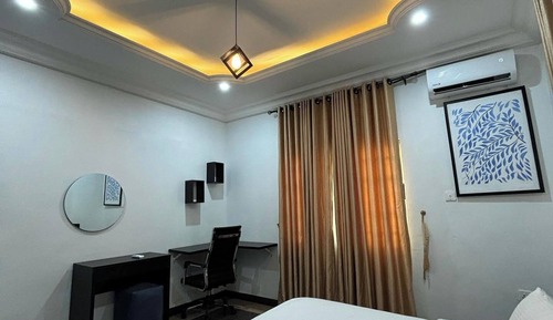 Habitación junior, balcón, vistas a la ciudad