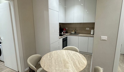 Apartamento de lujo, balcón