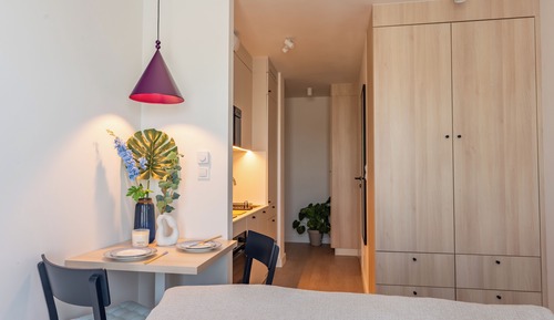 Standard River Side Studio