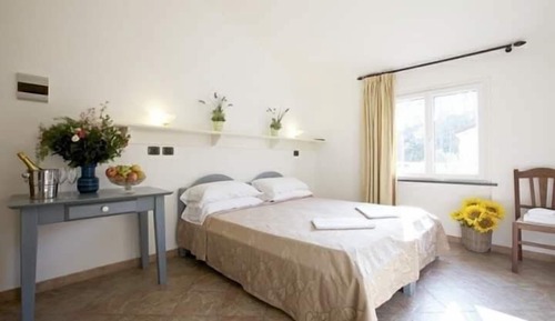 Habitación cuádruple clásica, vistas al jardín