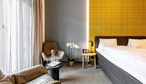Classic Double Room, City View