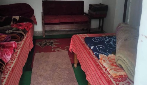 Dormitorio compartido básico, dormitorio mixto