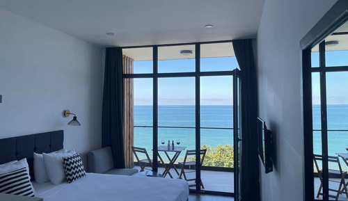 Habitación Confort doble, balcón, vistas al mar