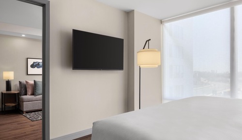 Suite estudio, 1 cama de matrimonio grande con sofá cama, bañera accesible