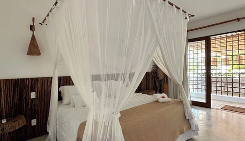 Casa clásica, lanai, vistas al jardín