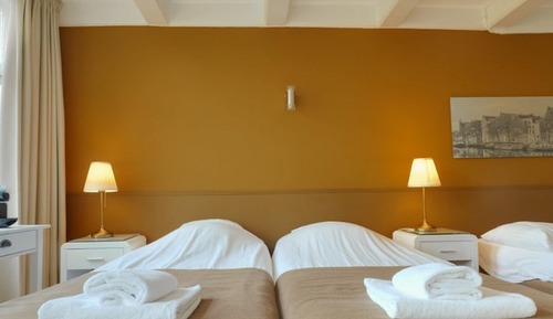 Habitación cuádruple Deluxe