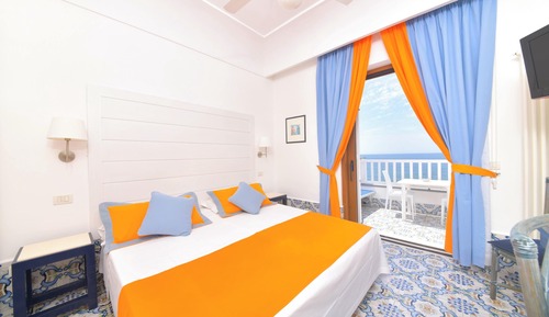 Habitación doble superior, vistas al mar