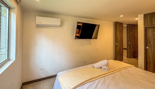 Apartamento familiar, vistas al jardín