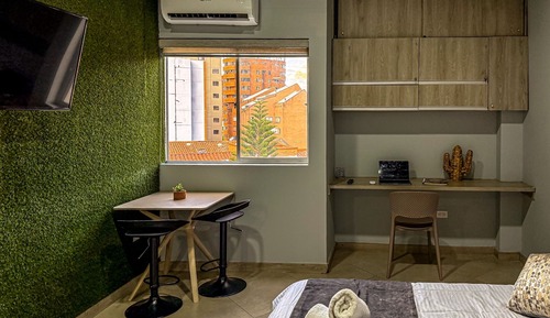 Estudio Business, 1 cama doble, Aire acondicionado, vistas a la ciudad