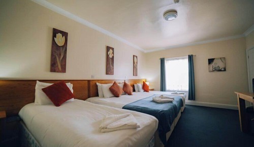 Habitación cuádruple estándar