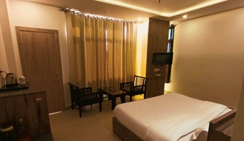 Premium Room with Hill View