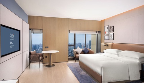 Habitación, 1 cama de matrimonio grande, vistas a la ciudad