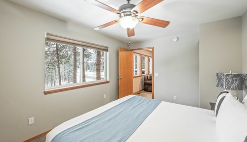 Suite panorámica, 1 cama de matrimonio grande con sofá cama, cocina, vistas al río