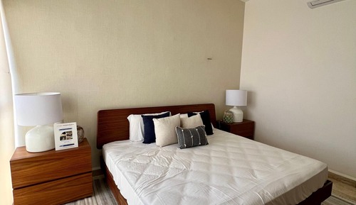 Apartamento de lujo, piscina privada, vistas al mar