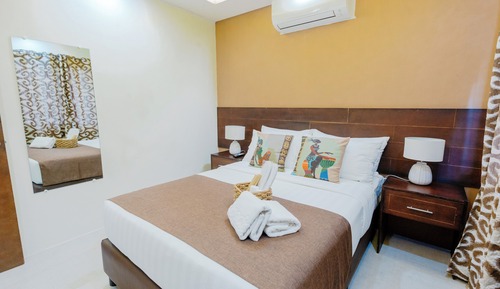 Habitación familiar, vistas al jardín