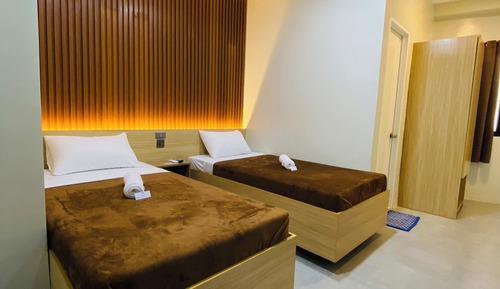 Habitación estándar con 1 cama doble o 2 individuales