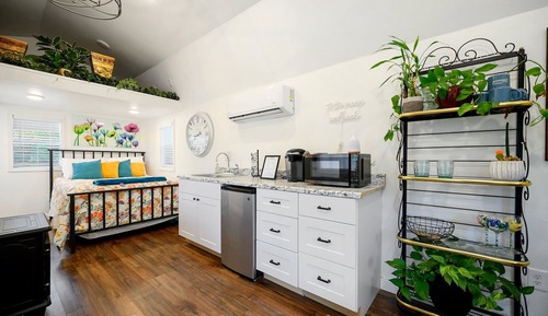 Suite estudio, 1 cama de matrimonio, cocina, vistas al jardín (To The Moon)