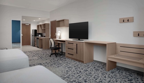 Suite estudio, 2 camas de matrimonio (Roll-In Shower)