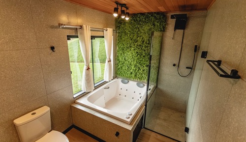 Chalet superior, bañera de hidromasaje