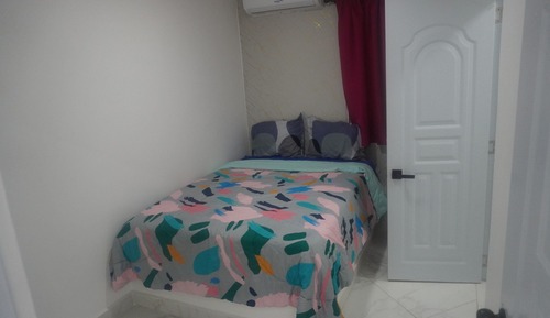 Habitación estándar con 1 cama doble o 2 individuales