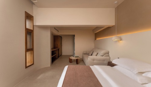Suite estudio superior, 1 cama de matrimonio grande con sofá cama, baño privado, vistas a la colina