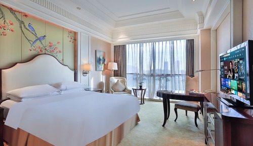 Habitación Deluxe doble, 1 cama de matrimonio, no fumadores, vistas a la ciudad