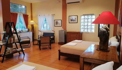 Habitación Premium, varias camas, vistas parciales al mar