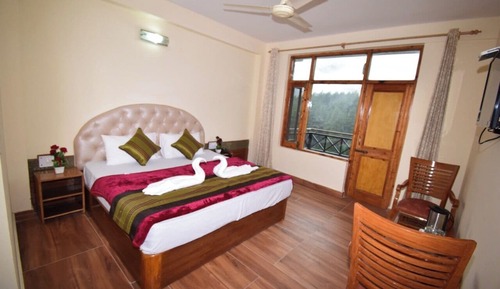 Habitación superior, balcón, vistas al río