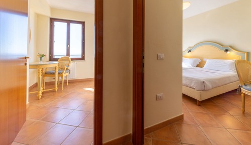 Habitación triple familiar, vistas a la ciudad