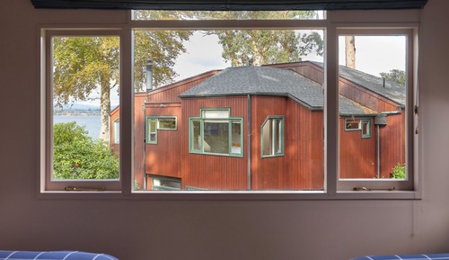 Chalet, 2 habitaciones, cocina, vistas al lago
