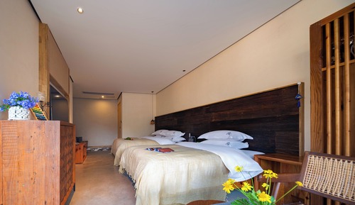 Habitación triple sénior