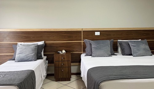 Habitación triple Grand