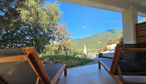 Habitación Confort doble, 1 cama de matrimonio, vistas a la montaña