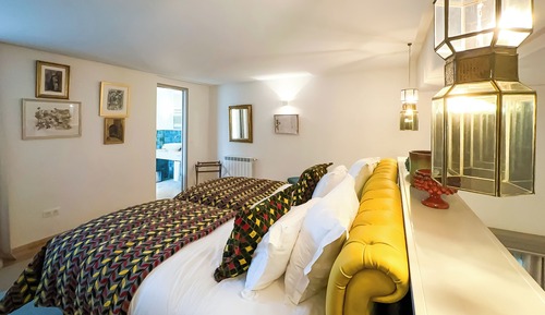 Suite familiar