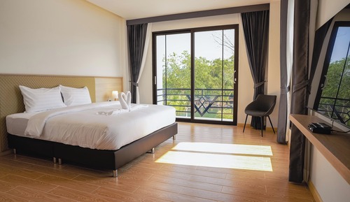 Suite, vistas al río