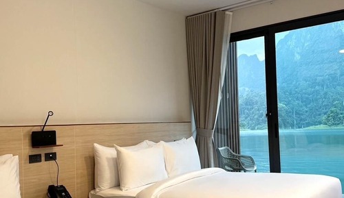 Habitación triple Deluxe, vistas al lago