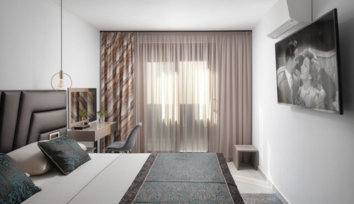 Apartamento de lujo, 2 habitaciones, vistas al mar