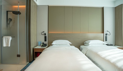 Habitación estándar con 2 camas individuales, vistas a la ciudad