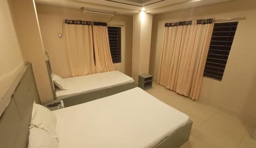 Habitación triple Deluxe, vistas a la ciudad