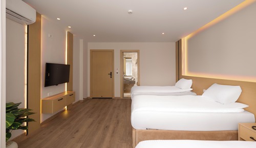 Habitación triple Confort, vistas a la ciudad